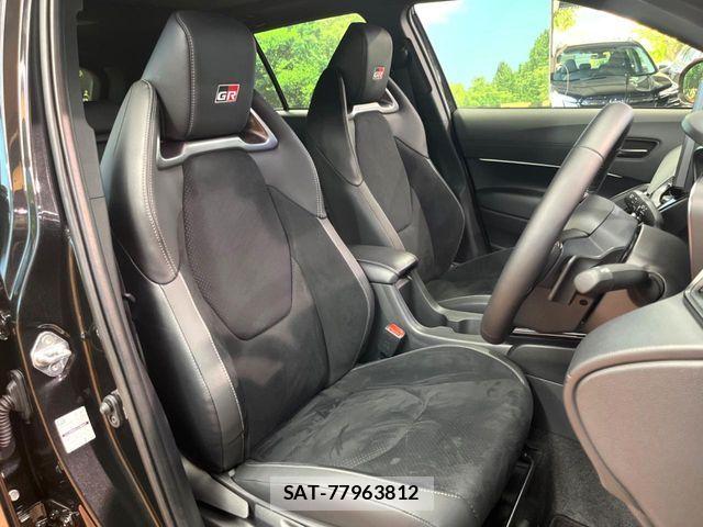 Toyota COROLLA CROSS 2026-01 8206908-8