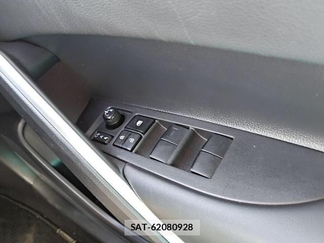 Toyota COROLLA CROSS 2023-01 8206931-17