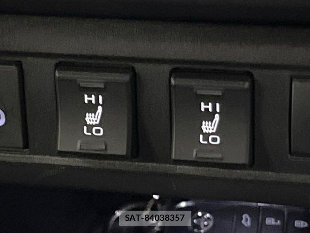 Toyota COROLLA CROSS 2024-11 8206934-4