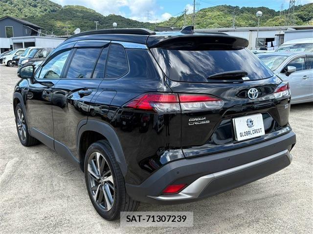 Toyota COROLLA CROSS 2023-08 8206935-15
