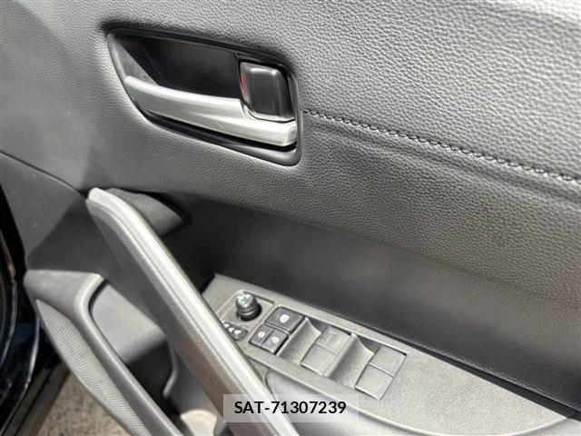Toyota COROLLA CROSS 2023-08 8206935-19
