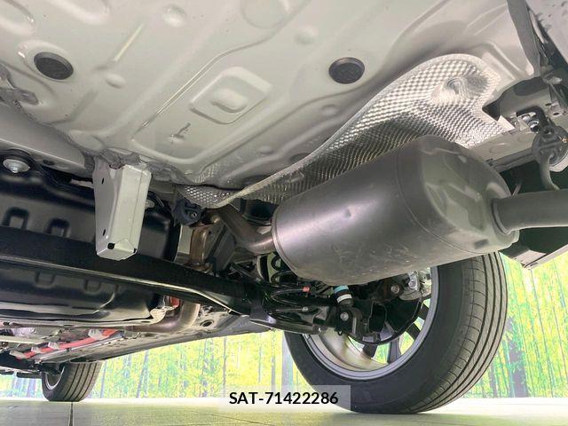 Toyota COROLLA CROSS 2025-12 8206916-17