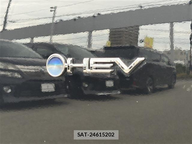 Toyota COROLLA CROSS 2024-04 8206926-9