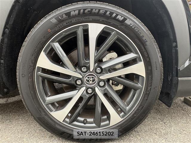 Toyota COROLLA CROSS 2024-04 8206926-15
