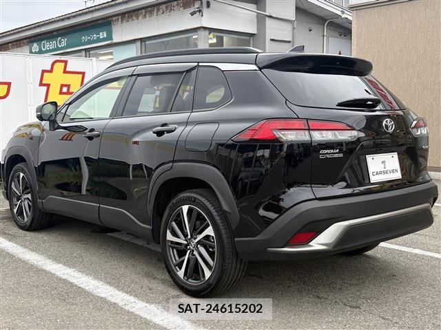 Toyota COROLLA CROSS 2024-04 8206926-7