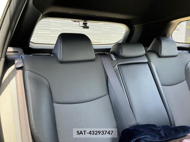 Toyota COROLLA CROSS 2022-12 8229317-17