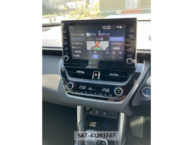 Toyota COROLLA CROSS 2022-12 8229317-23