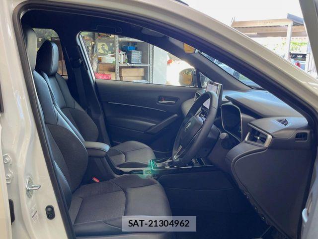 Toyota COROLLA CROSS 2026-03 8229303-8