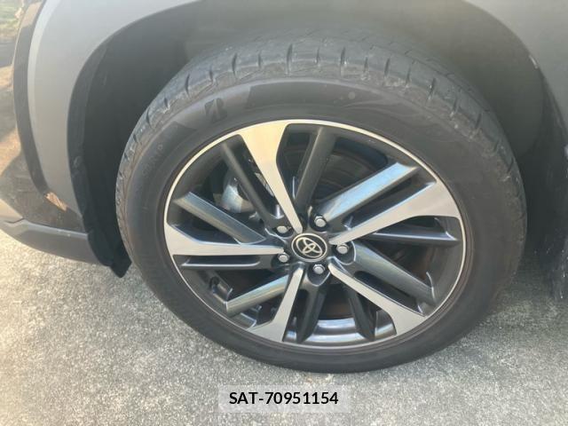 Toyota COROLLA CROSS 2022-09 8229314-9