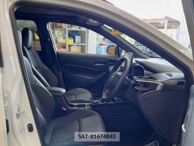 Toyota COROLLA CROSS 2025-09 8229302-7