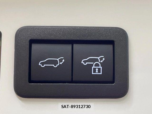 Toyota COROLLA CROSS 2025-12 8229296-7