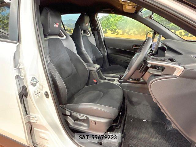 Toyota COROLLA CROSS 2026-03 8244862-7