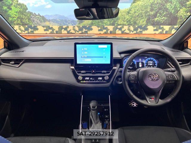 Toyota COROLLA CROSS 2026-06 8244861-1