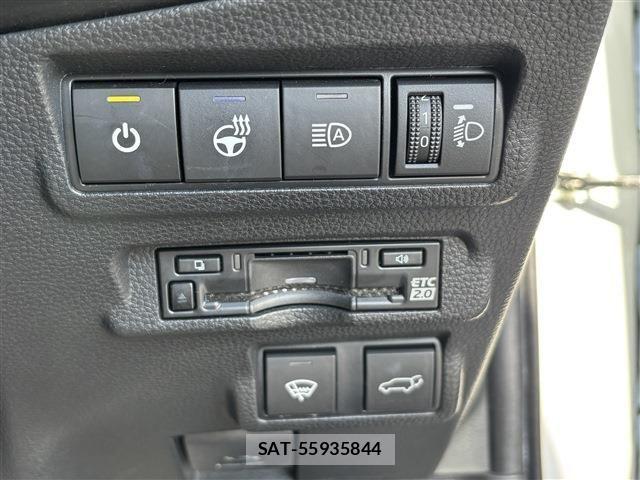 Toyota COROLLA CROSS 2023-10 8244870-12
