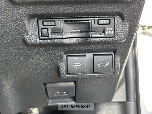 Toyota COROLLA CROSS 2023-10 8244870-13