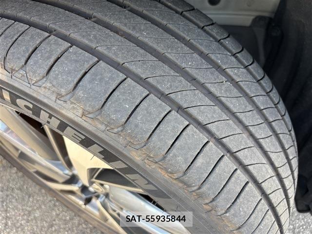 Toyota COROLLA CROSS 2023-10 8244870-17