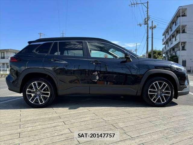 Toyota COROLLA CROSS 2025-06 8313761-11