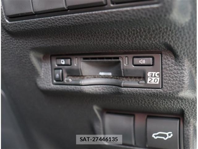 Toyota COROLLA CROSS 2024-08 8313752-19