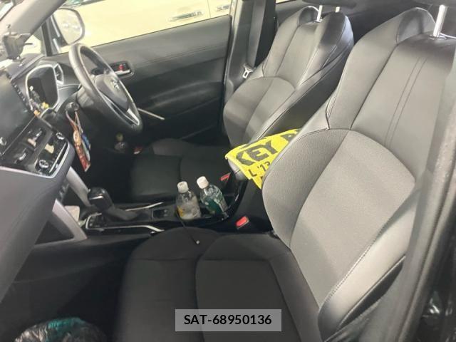 Toyota COROLLA CROSS 2021-12 8313770-6