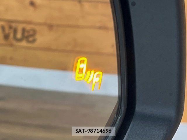 Toyota COROLLA CROSS 2025-02 8313758-7