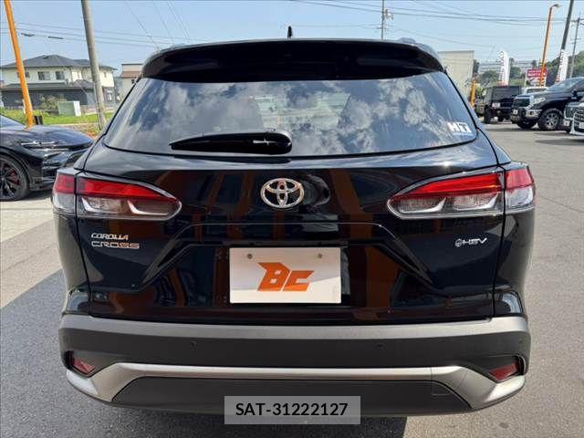 Toyota COROLLA CROSS 2025-04 8313768-13