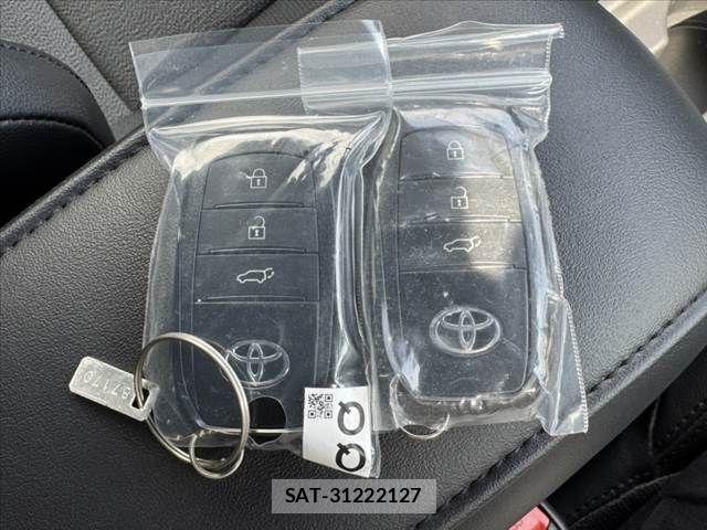 Toyota COROLLA CROSS 2025-04 8313768-6