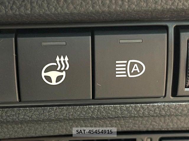 Toyota COROLLA CROSS 2026-06 8335263-8