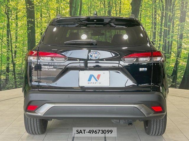 Toyota COROLLA CROSS 2022-02 8335281-14