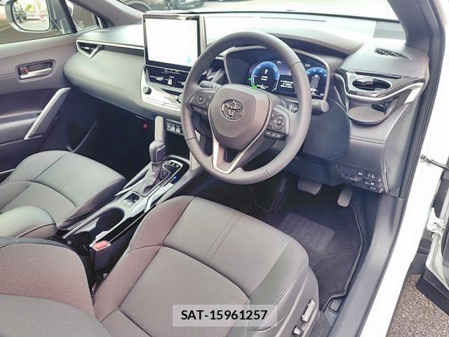 Toyota COROLLA CROSS 2023-11 8335277-17