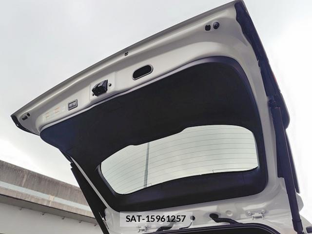 Toyota COROLLA CROSS 2023-11 8335277-29