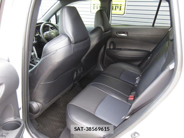 Toyota COROLLA CROSS 2024-07 8365201-26
