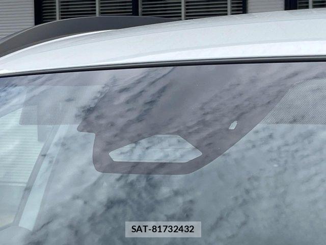 Toyota COROLLA CROSS 2024-04 8365203-6