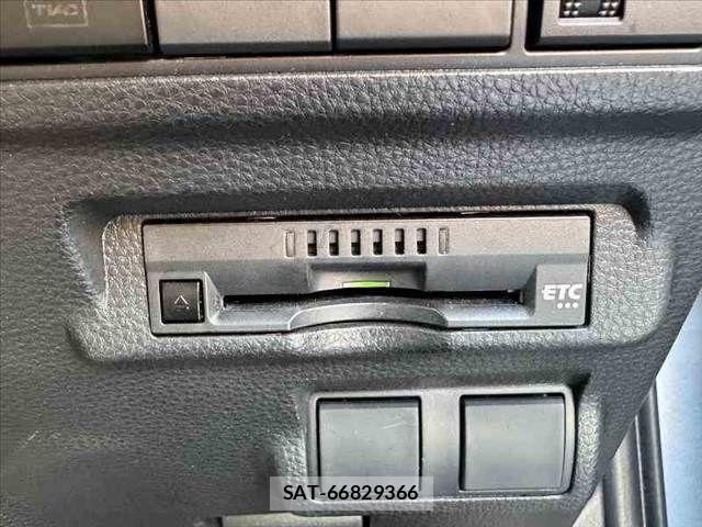 Toyota COROLLA CROSS 2023-09 8365209-4