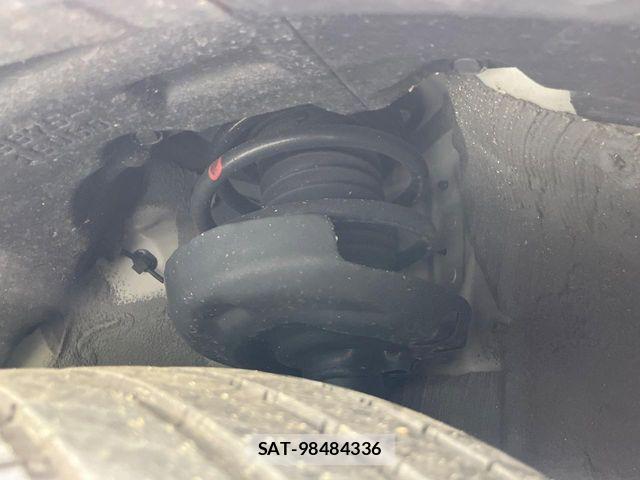 Toyota COROLLA CROSS 2024-08 8365196-19
