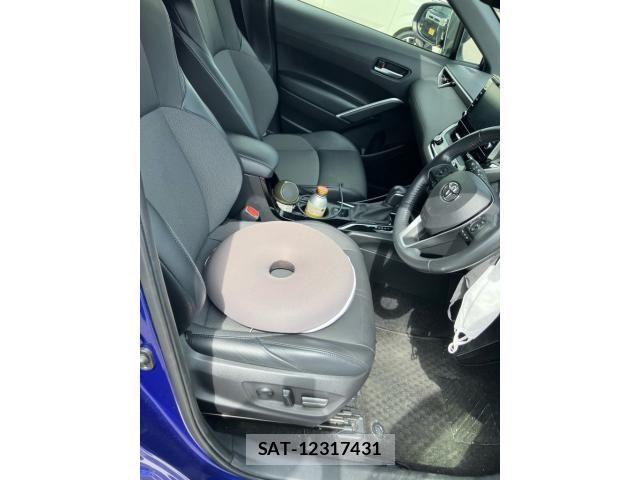 Toyota COROLLA CROSS 2022-01 8365206-15