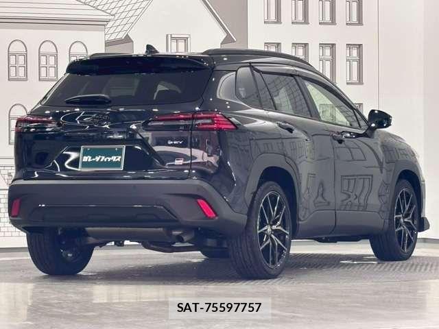 Toyota COROLLA CROSS 2026-02 8371532-9