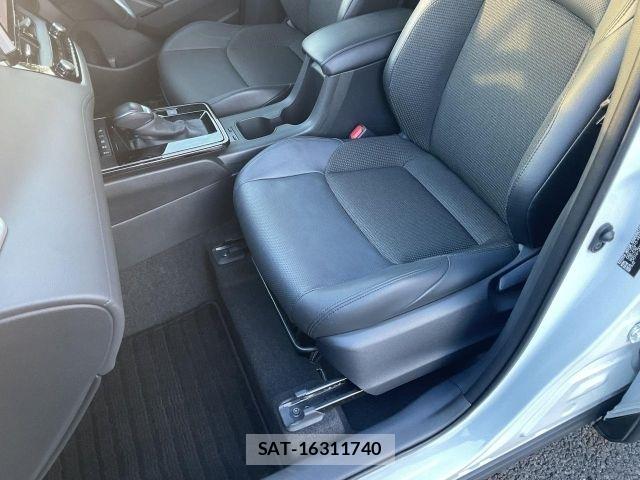 Toyota COROLLA CROSS 2025-07 8411698-10