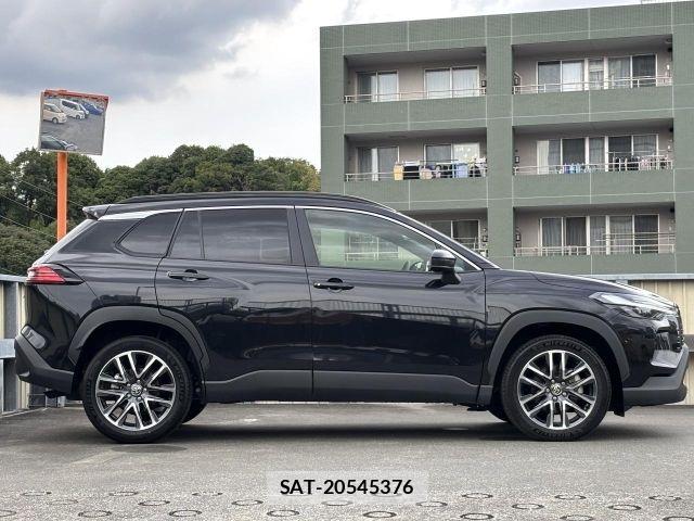 Toyota COROLLA CROSS 2026-03 8438005-22