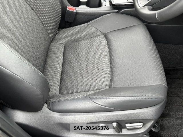 Toyota COROLLA CROSS 2026-03 8438005-5