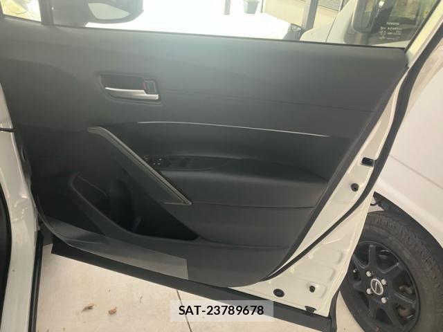 Toyota COROLLA CROSS 2026-06 8438004-10