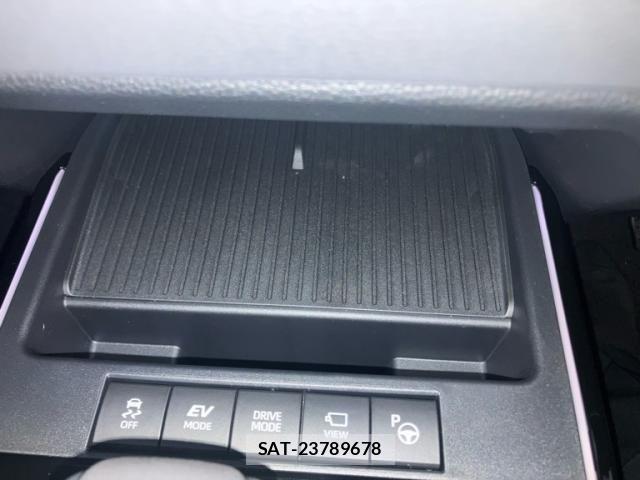Toyota COROLLA CROSS 2026-06 8438004-13