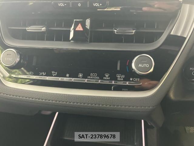 Toyota COROLLA CROSS 2026-06 8438004-16