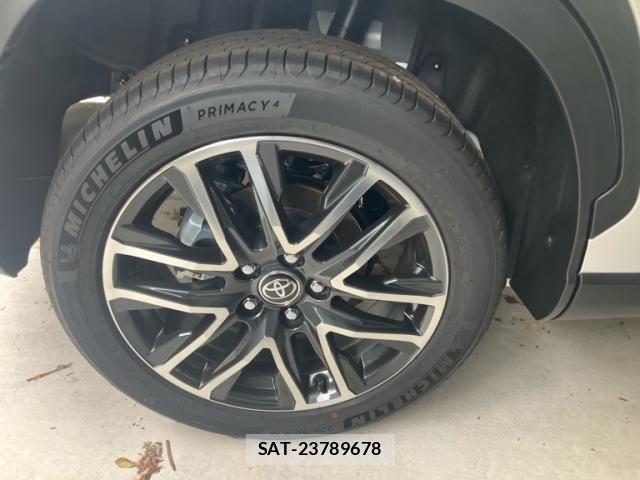 Toyota COROLLA CROSS 2026-06 8438004-5