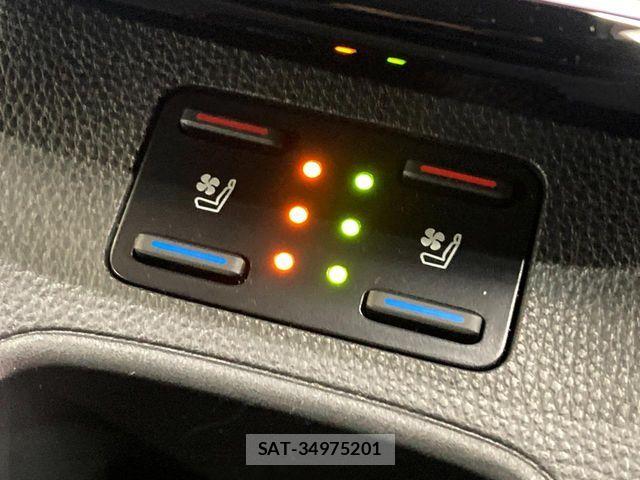 Toyota COROLLA CROSS 2025-10 8457182-6