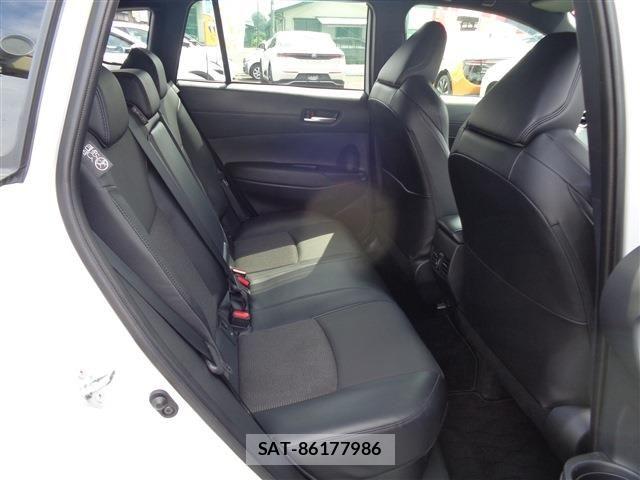 Toyota COROLLA CROSS 2025-09 8524119-18
