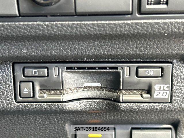 Toyota COROLLA CROSS 2026-06 8524105-6