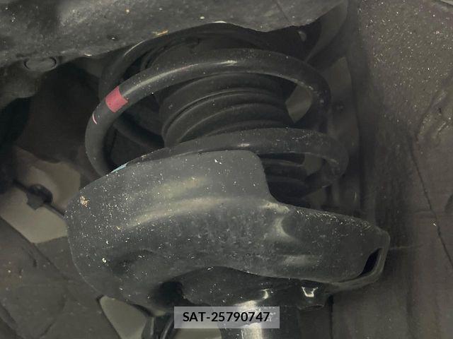 Toyota COROLLA CROSS 2025-05 8524097-19