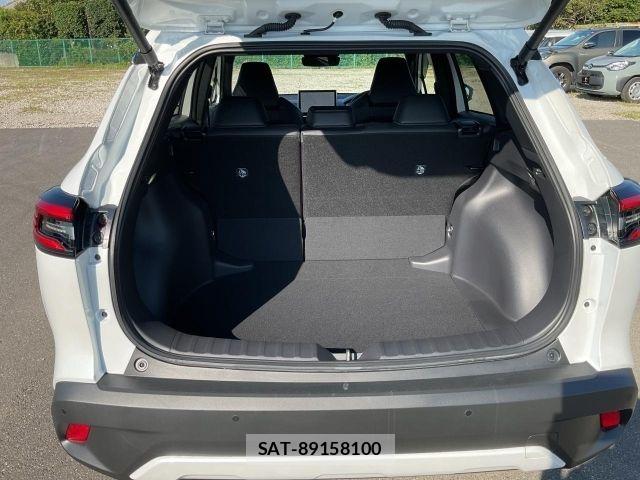 Toyota COROLLA CROSS 2025-08 8561480-13