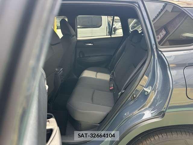 Toyota COROLLA CROSS 2023-12 8561491-4
