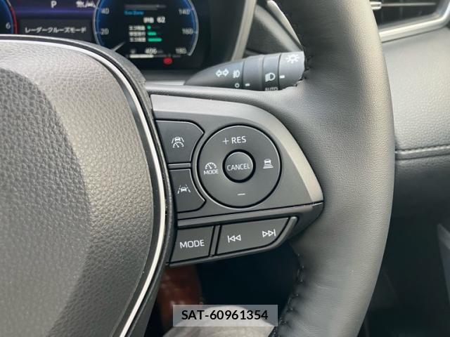 Toyota COROLLA CROSS 2026-06 8561481-9